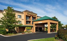Courtyard by Marriott Maumee